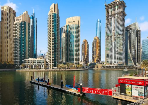 Vibrant 1 bedroom with Marina view- Your Stylish & Bright Getaway