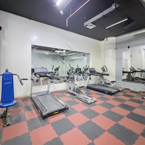 Vibrant 1 bedroom with Marina view- Your Stylish & Bright Getaway