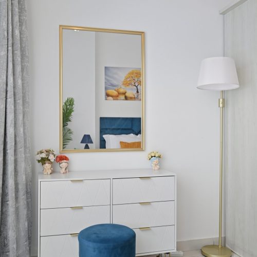 Vibrant 1 bedroom with Marina view- Your Stylish & Bright Getaway